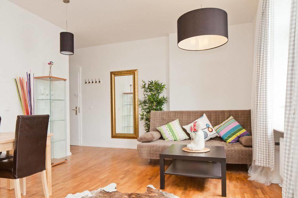 Apartment Uthman Berlin-Neukoelln Extérieur photo
